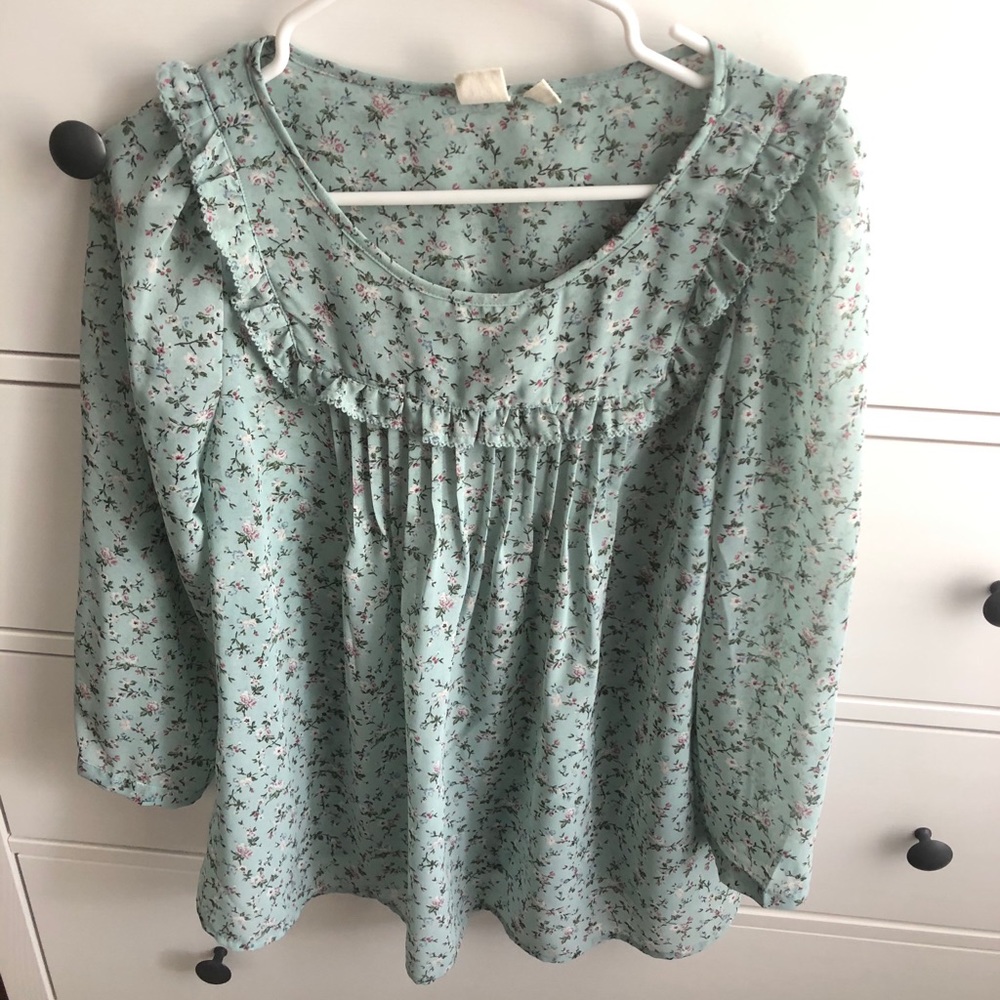 Gap floral blouse